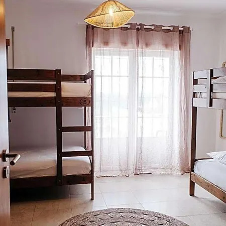 House 旅馆 巴勒尔
